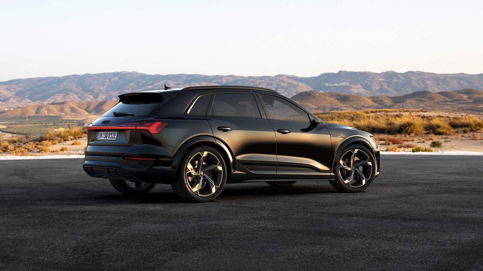 Novi Audi Q8 e-tron 